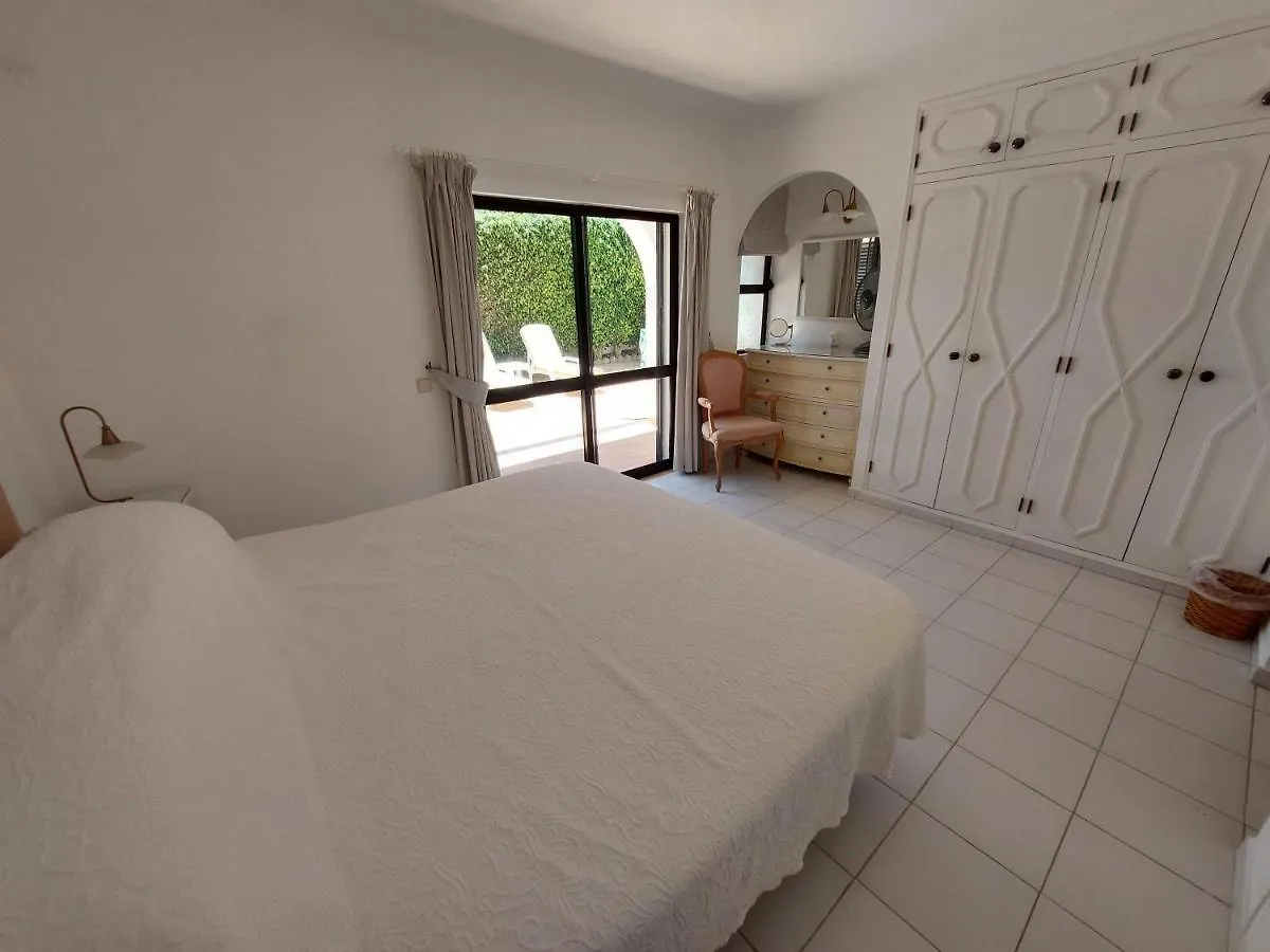 Ancao Beach Apartment Almancil